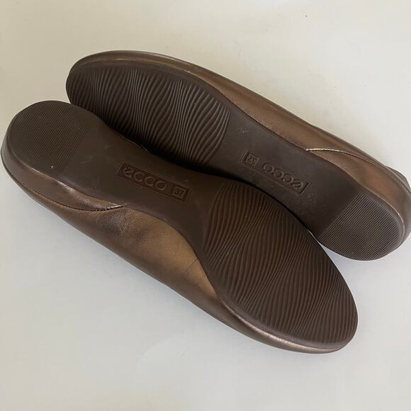 ECCO EU 37 'Mary' Women's 6-6.5 Bronze Leather Comfort Ballet Flat Dark Gold - Picture 2 of 5